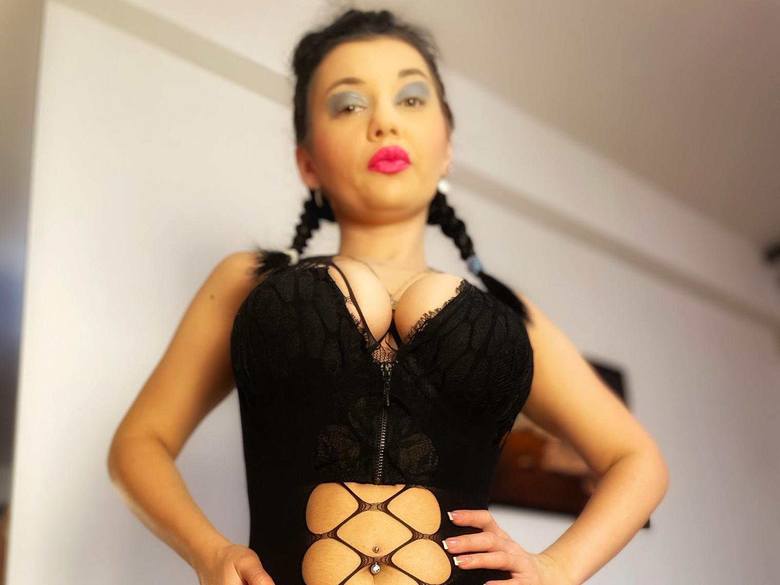 AngeliqueVanesa - Gallery picture 6