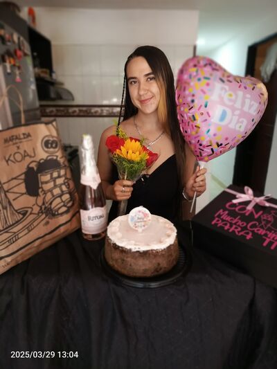 AshleyHinca - Gallery picture 3