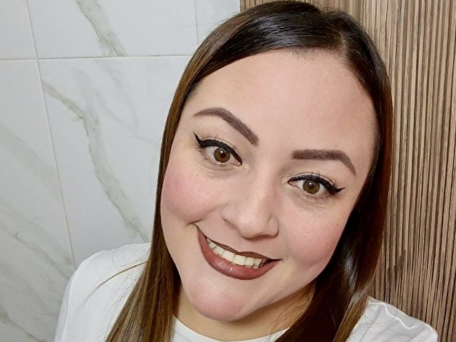 AshleyG - Gallery picture 1