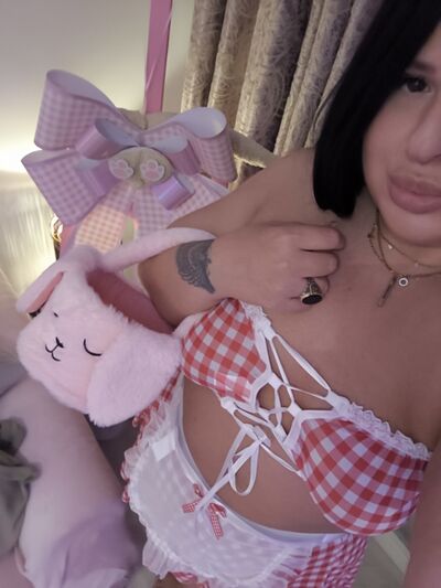 OliviaThea - Gallery picture 1