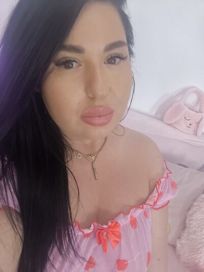OliviaThea - Gallery picture 5
