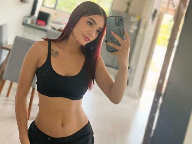 SophiaJhones - Immagine della galleria 3