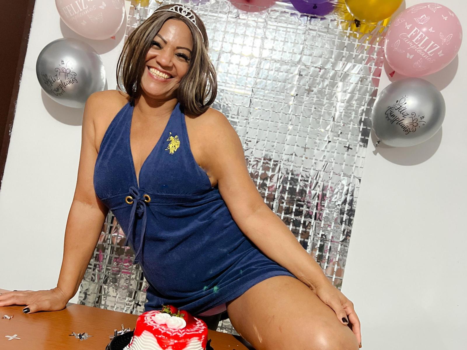 SarahJonesX - Galerijafbeelding 1