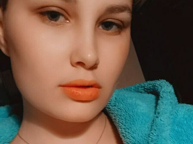 Roxy19