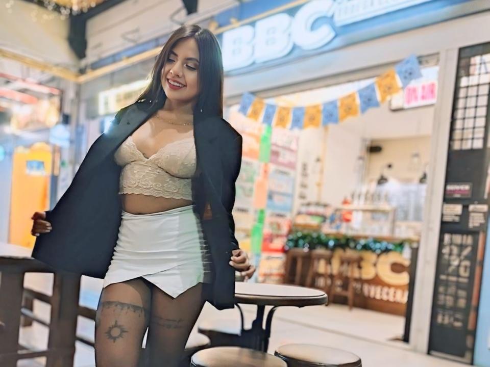 NinaDeville - Imagem da galeria 5