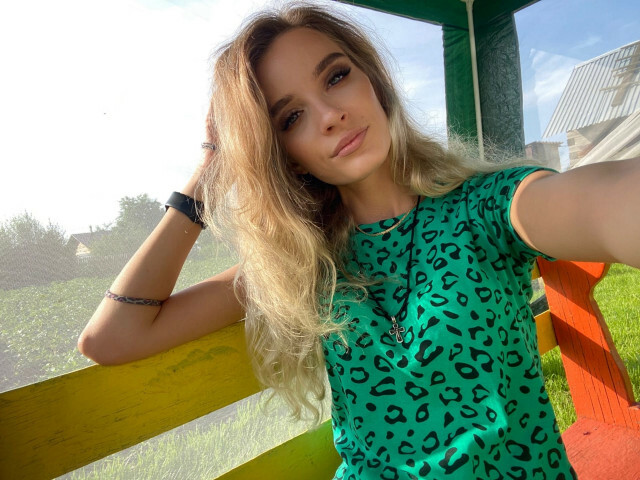 AlinaLovely - Imagem da galeria 4