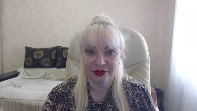OfficeBlonde