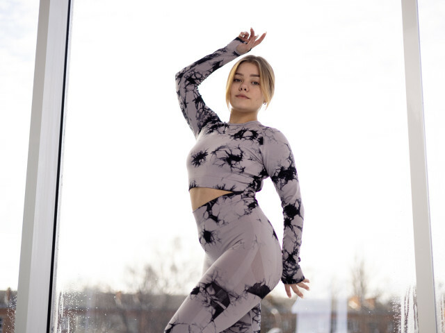 HotLaura4U - Galeri resmi 1